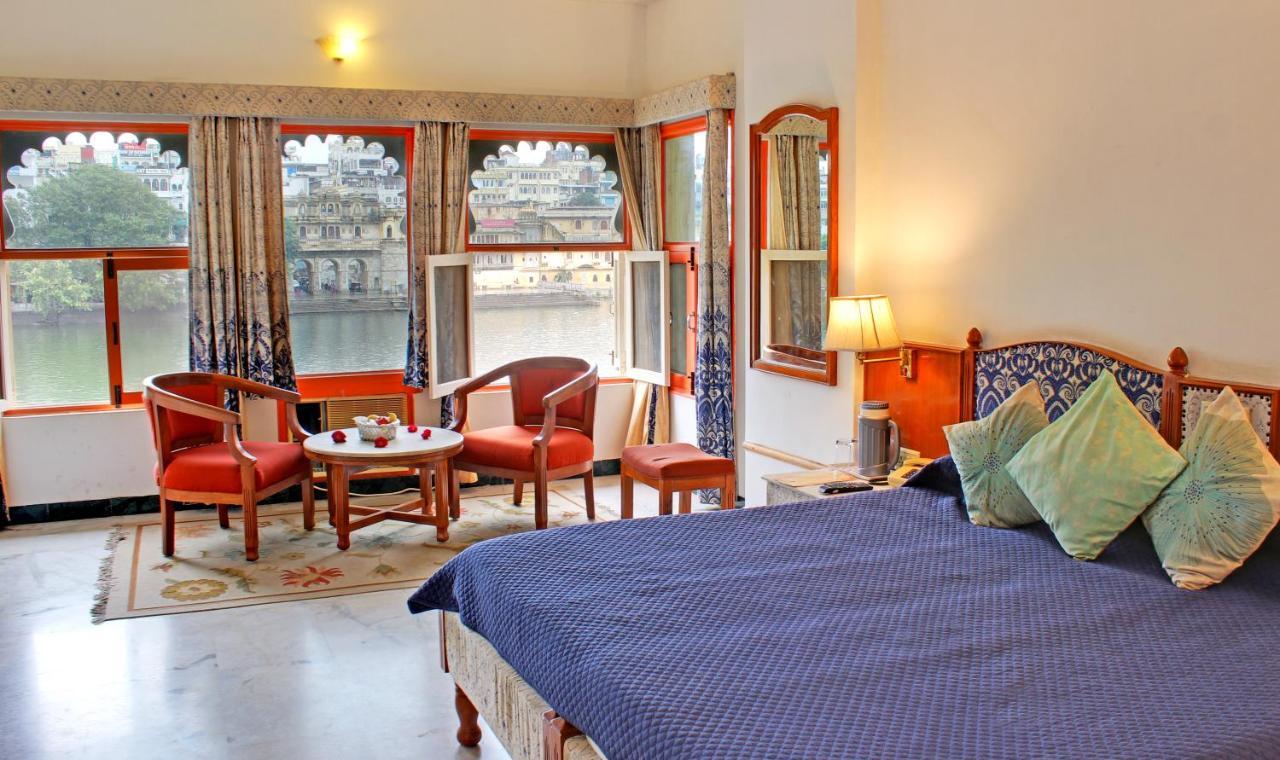 Sarovar - Lake Facing Boutique Hotel On Lake Pichola Udaipur Luaran gambar