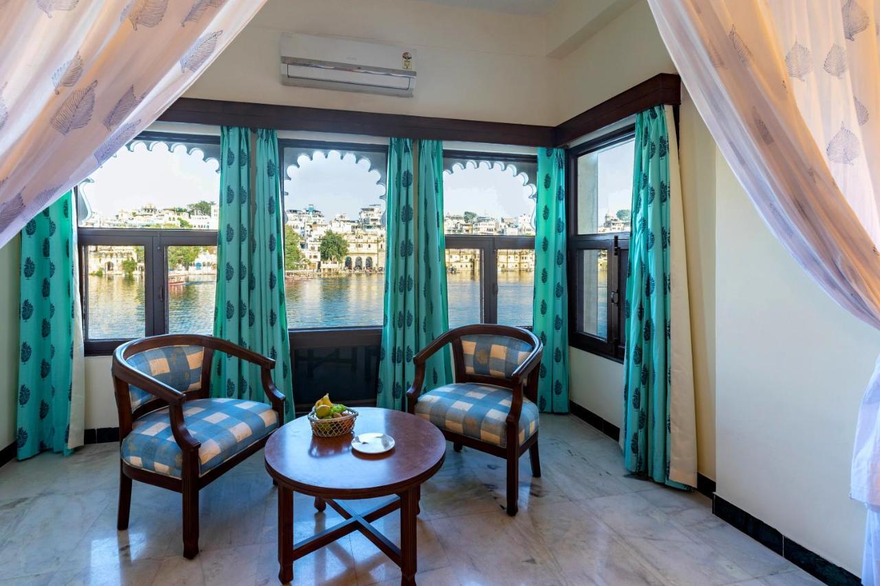 Sarovar - Lake Facing Boutique Hotel On Lake Pichola Udaipur Luaran gambar