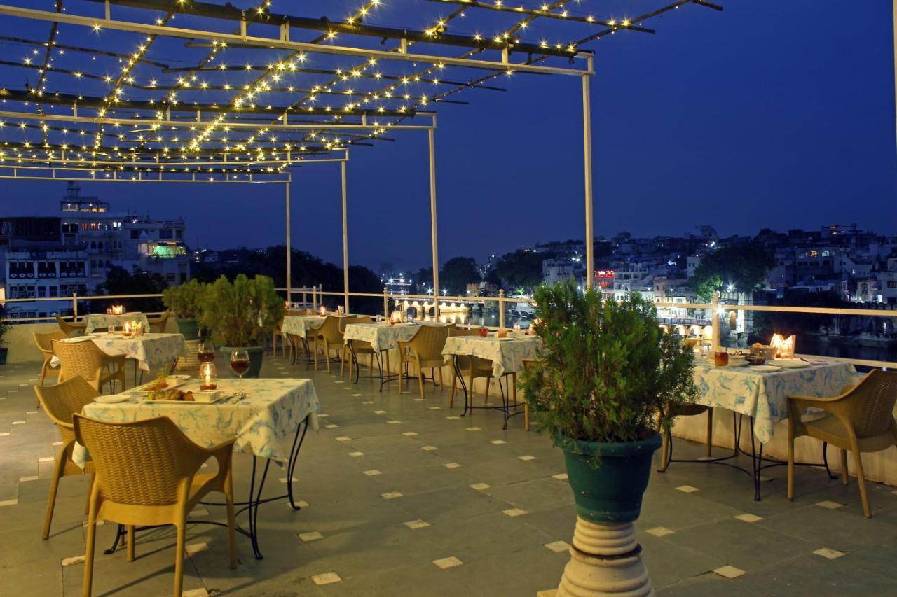 Sarovar - Lake Facing Boutique Hotel On Lake Pichola Udaipur Luaran gambar