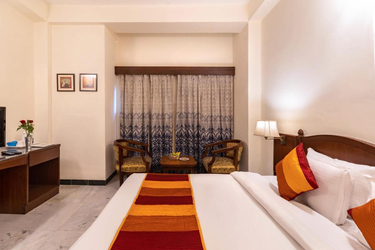 Sarovar - Lake Facing Boutique Hotel On Lake Pichola Udaipur Luaran gambar