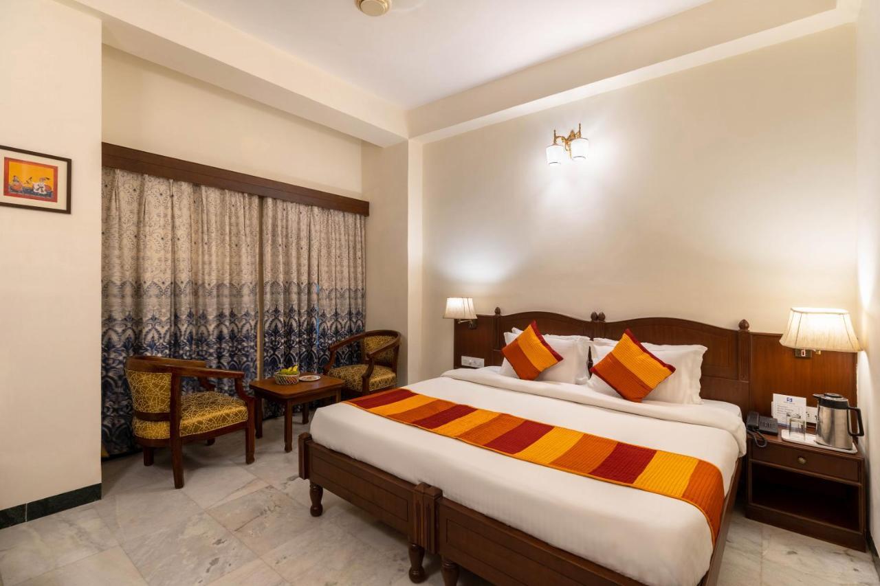 Sarovar - Lake Facing Boutique Hotel On Lake Pichola Udaipur Luaran gambar